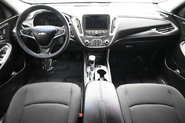 2022 Chevrolet Malibu 4dr Sedan LT - 23058212 - 9