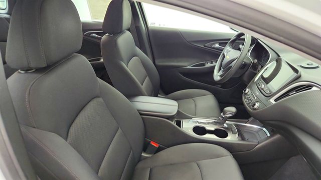 2022 Chevrolet Malibu 4dr Sedan LT - 23014727 - 22