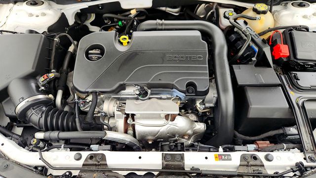 2022 Chevrolet Malibu 4dr Sedan LT - 23014727 - 25