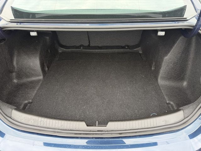 2022 Chevrolet Malibu 4dr Sedan LT w/ Leather Pkg, Driver Confidence Pkg - 23059184 - 6