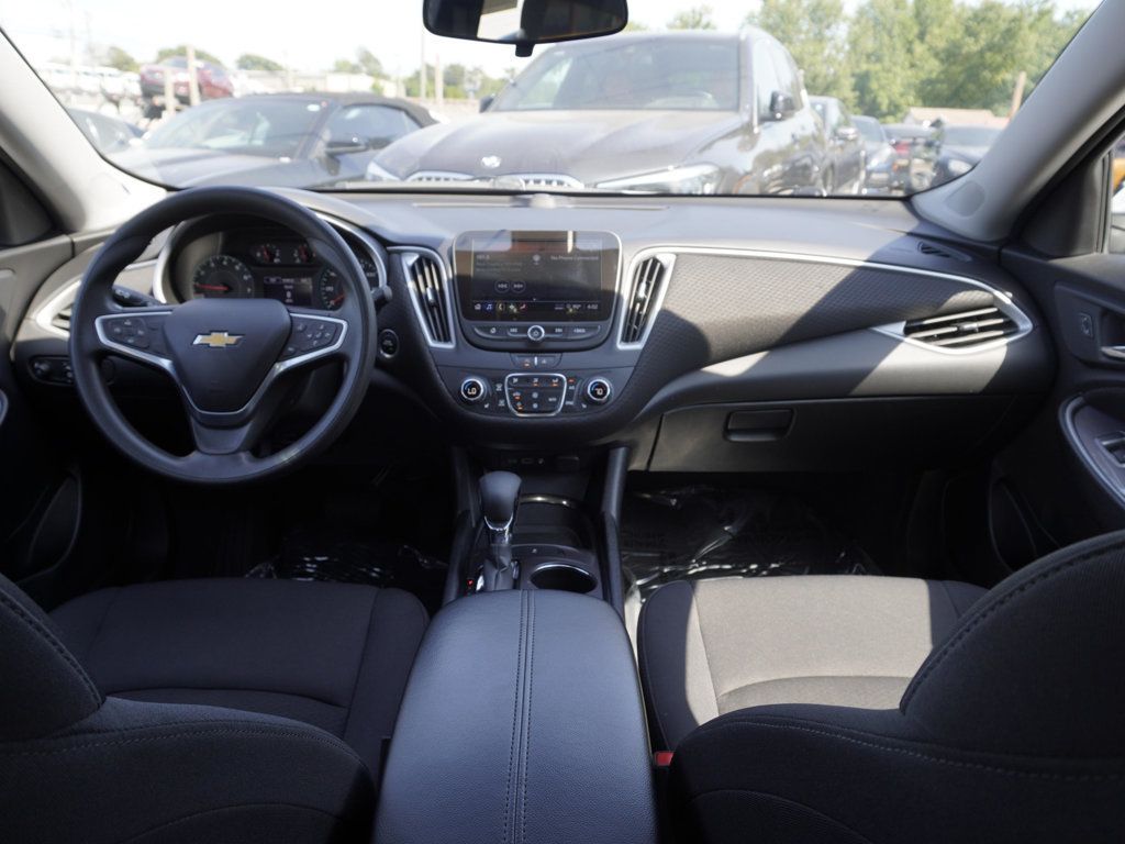 2022 Chevrolet Malibu BACKUP CAM, BLUETOOTH, TOUCHSCEEN, CLIMATE CONTROL, CARPLAY!!! - 22403269 - 78