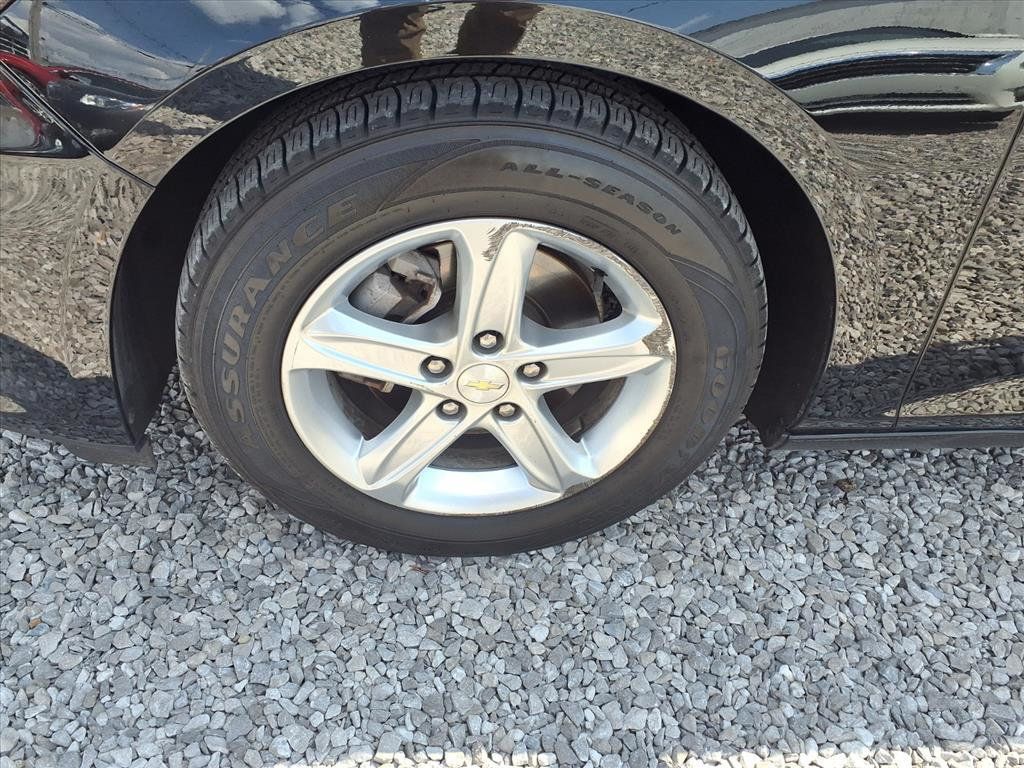 2022 Chevrolet Malibu LS - 22913829 - 4