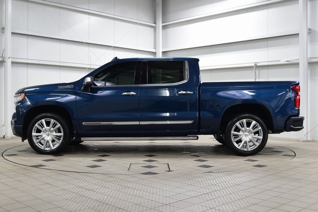 2022 Chevrolet Silverado 1500 1500 CREW HIGH COUNTRY 4X4 * 6.2 V8 * LOADED * LOW MILES - 22915112 - 3