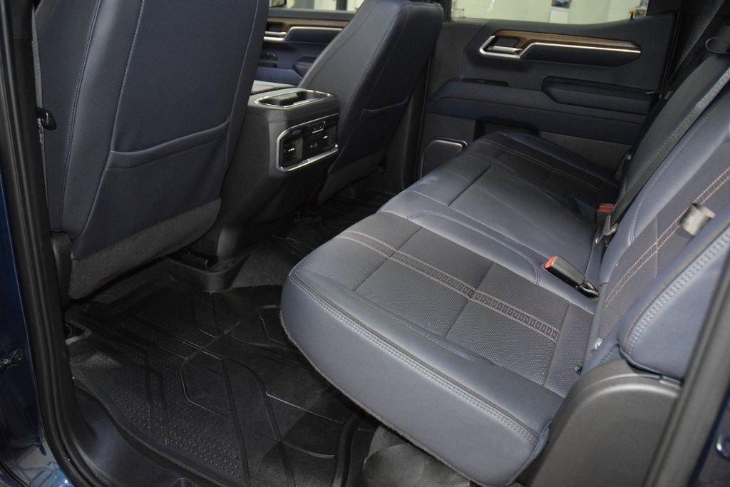 2022 Chevrolet Silverado 1500 1500 CREW HIGH COUNTRY 4X4 * 6.2 V8 * LOADED * LOW MILES - 22915112 - 39