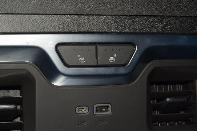 2022 Chevrolet Silverado 1500 1500 CREW HIGH COUNTRY 4X4 * 6.2 V8 * LOADED * LOW MILES - 22915112 - 40