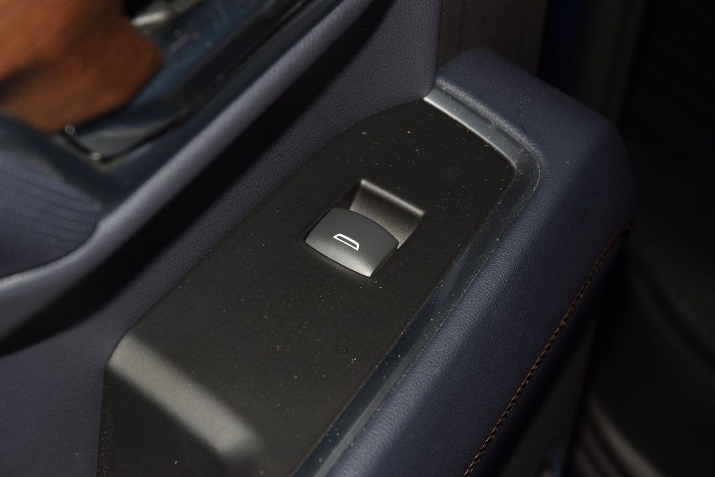 2022 Chevrolet Silverado 1500 1500 CREW HIGH COUNTRY 4X4 * 6.2 V8 * LOADED * LOW MILES - 22915112 - 43