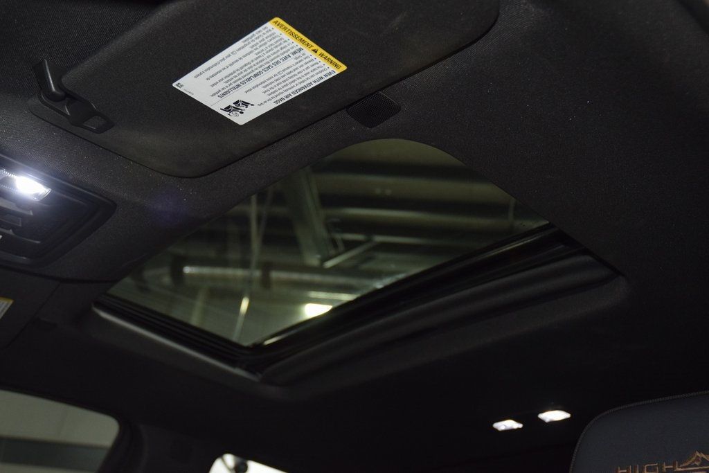 2022 Chevrolet Silverado 1500 1500 CREW HIGH COUNTRY 4X4 * 6.2 V8 * LOADED * LOW MILES - 22915112 - 48