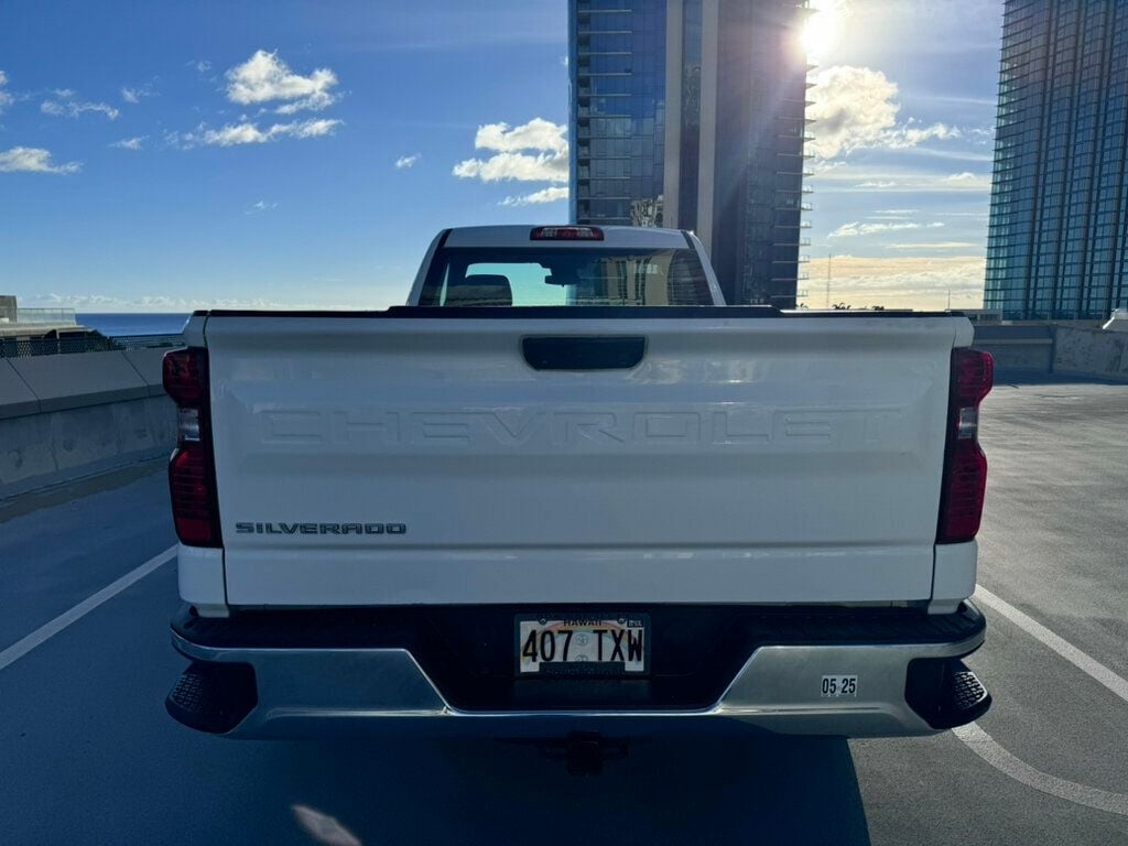 2022 Chevrolet Silverado 1500 1-Owner, Low Mileage - 22645143 - 9