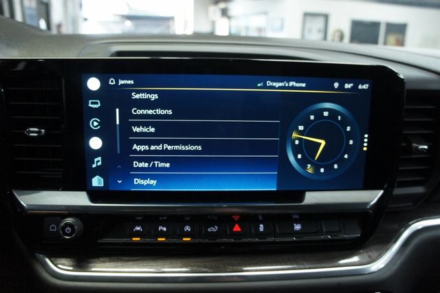 2022 Chevrolet Silverado 1500 1-Owner, LTZ Plus, 4x4, only 4k miles - 22873558 - 31