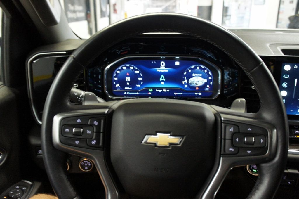 2022 Chevrolet Silverado 1500 1-Owner, LTZ Plus, 4x4, only 4k miles - 22873558 - 33