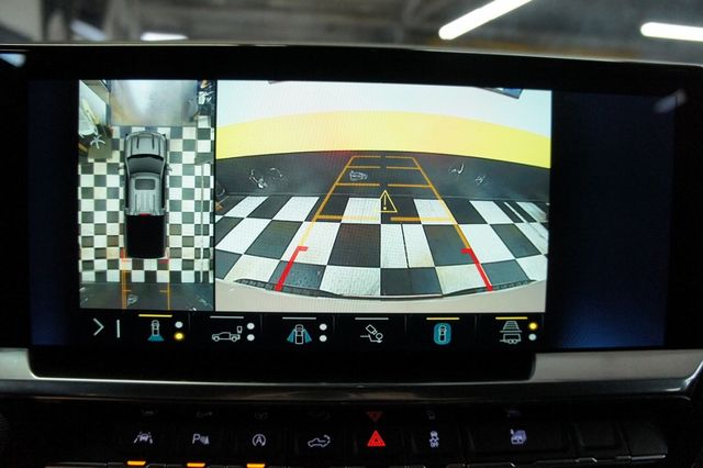 2022 Chevrolet Silverado 1500 1-Owner, LTZ Plus, 4x4, only 4k miles - 22873558 - 34