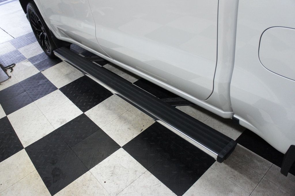 2022 Chevrolet Silverado 1500 1-Owner, LTZ Plus, 4x4, only 4k miles - 22873558 - 42