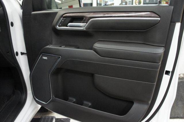 2022 Chevrolet Silverado 1500 1-Owner, LTZ Plus, 4x4, only 4k miles - 22873558 - 54