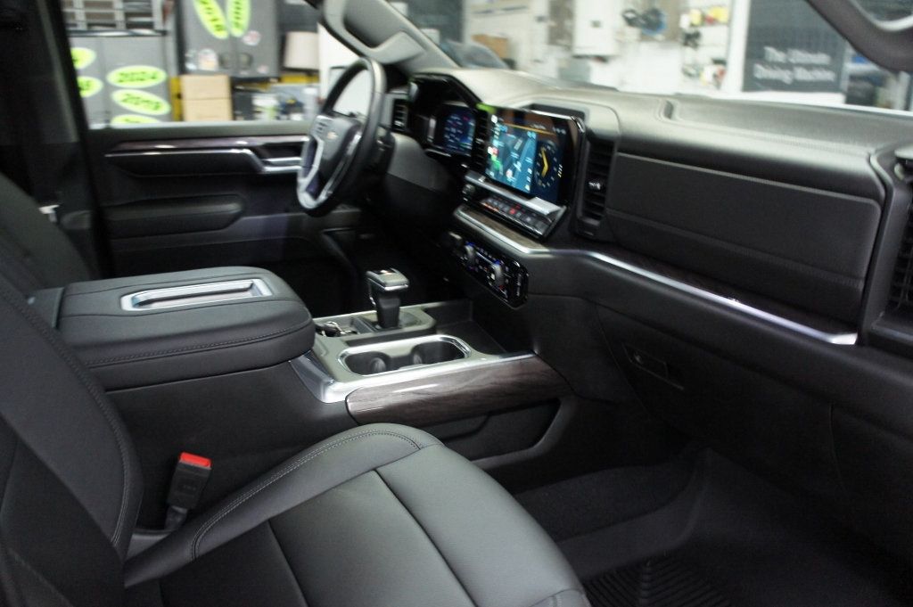 2022 Chevrolet Silverado 1500 1-Owner, LTZ Plus, 4x4, only 4k miles - 22873558 - 56