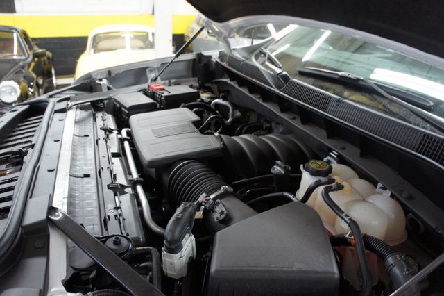 2022 Chevrolet Silverado 1500 1-Owner, LTZ Plus, 4x4, only 4k miles - 22873558 - 62