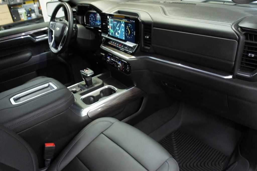 2022 Chevrolet Silverado 1500 1-Owner, LTZ Plus, 4x4, only 4k miles - 22873558 - 6