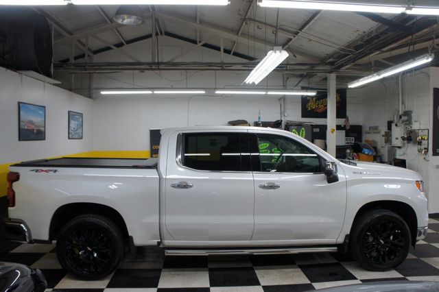 2022 Chevrolet Silverado 1500 1-Owner, LTZ Plus, 4x4, only 4k miles - 22873558 - 8