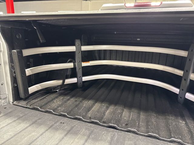 2022 Chevrolet Silverado 1500 4WD Crew Cab 147" Custom - 23026097 - 32
