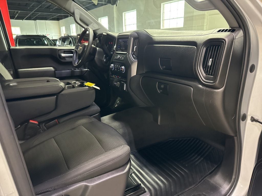 2022 Chevrolet Silverado 1500 4WD Crew Cab 147" Custom - 23026097 - 41