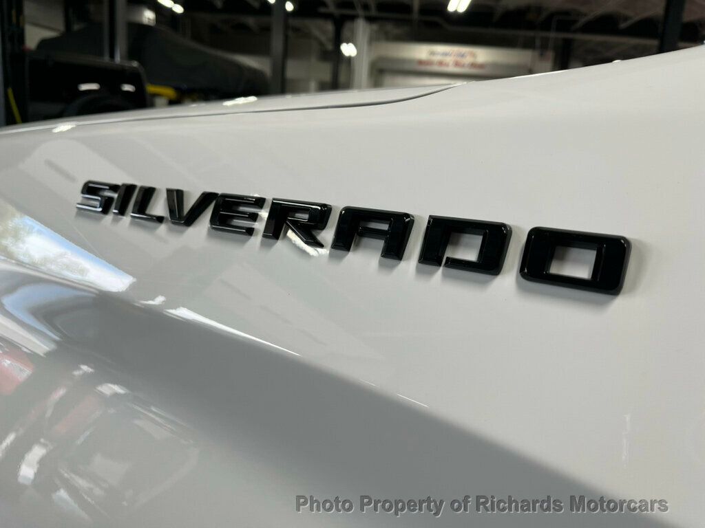 2022 Chevrolet Silverado 1500 4WD Crew Cab 147" Custom - 22914884 - 9