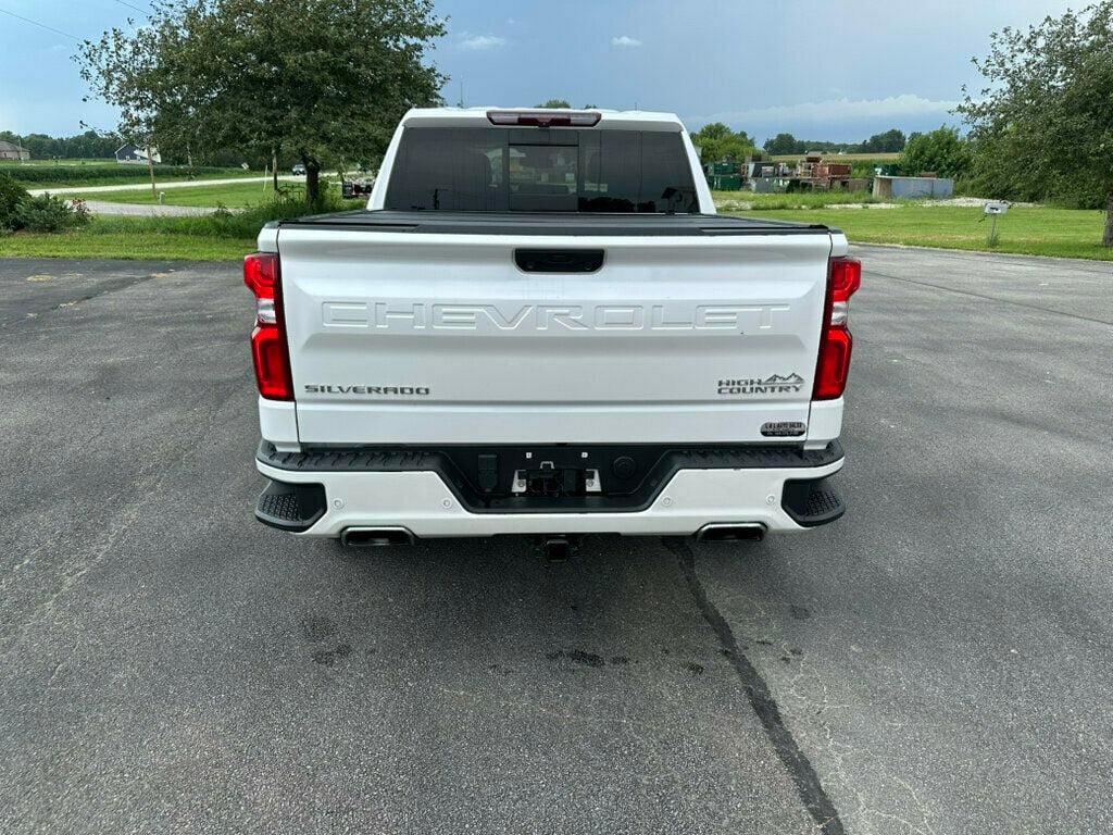2022 Chevrolet Silverado 1500 4WD Crew Cab 147" High Country - 23065135 - 3
