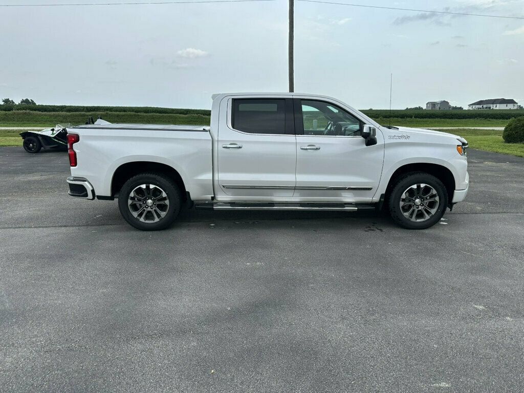 2022 Chevrolet Silverado 1500 4WD Crew Cab 147" High Country - 23065135 - 5