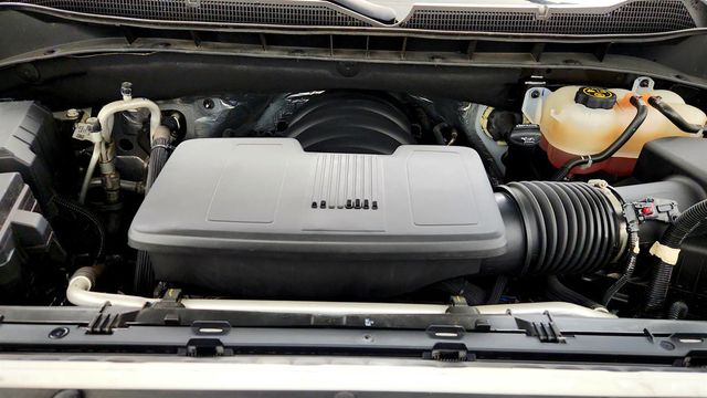 2022 Chevrolet Silverado 1500 4WD Crew Cab 147'' LT Trail Boss w/ Non-DFM 5.3L V8 - 23082231 - 23