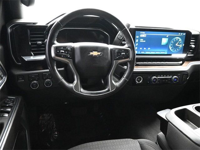 2022 Chevrolet Silverado 1500 4WD Crew Cab 147" LT w/2FL - 22920982 - 17