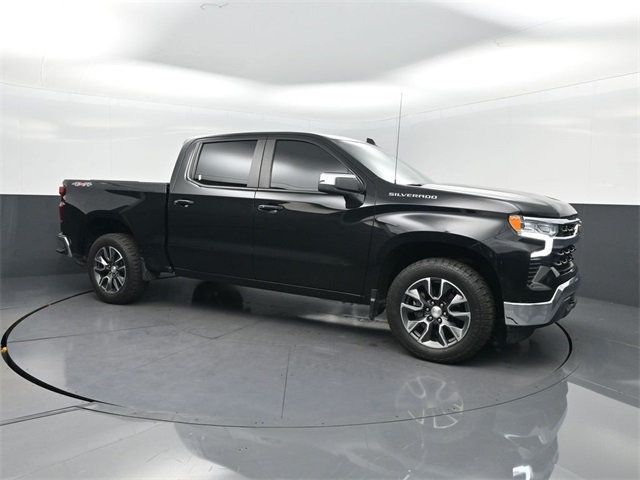 2022 Chevrolet Silverado 1500 4WD Crew Cab 147" LT w/2FL - 22920982 - 33