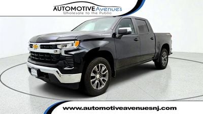 2022 Chevrolet Silverado 1500 - 1GCPDKEK6NZ557474