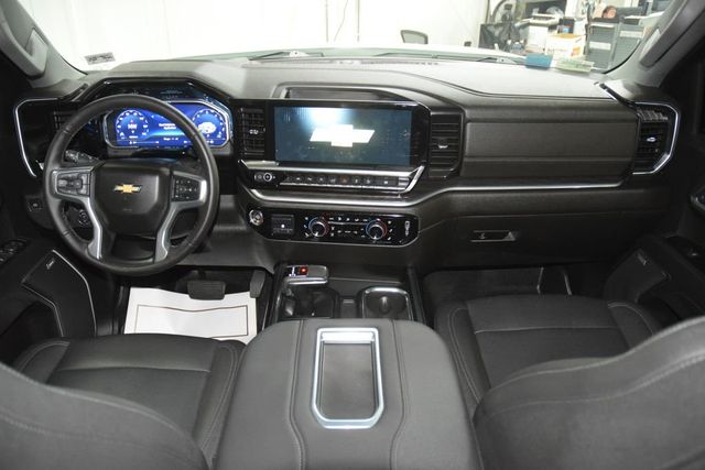 2022 Chevrolet Silverado 1500 4WD Crew Cab 147" LTZ - 23065010 - 32