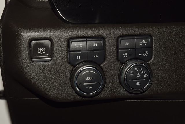 2022 Chevrolet Silverado 1500 4WD Crew Cab 147" LTZ - 23065010 - 37
