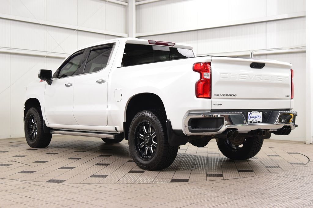 2022 Chevrolet Silverado 1500 4WD Crew Cab 147" LTZ - 23065010 - 5