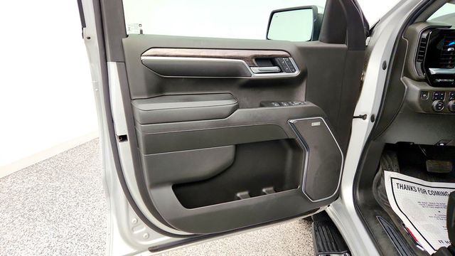 2022 Chevrolet Silverado 1500 4WD Crew Cab 147'' LTZ w/ Z71 Pkg, Premium Pkg & Tech Pkg - 23100912 - 9