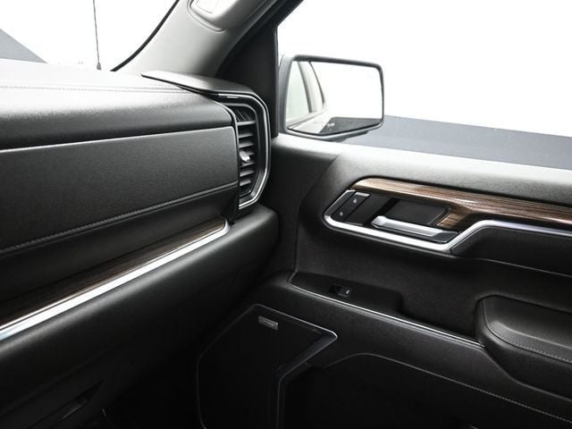 2022 Chevrolet Silverado 1500 4WD Crew Cab 147" RST - 23002995 - 11