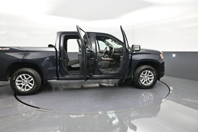 2022 Chevrolet Silverado 1500 4WD Crew Cab 147" RST - 23002995 - 26