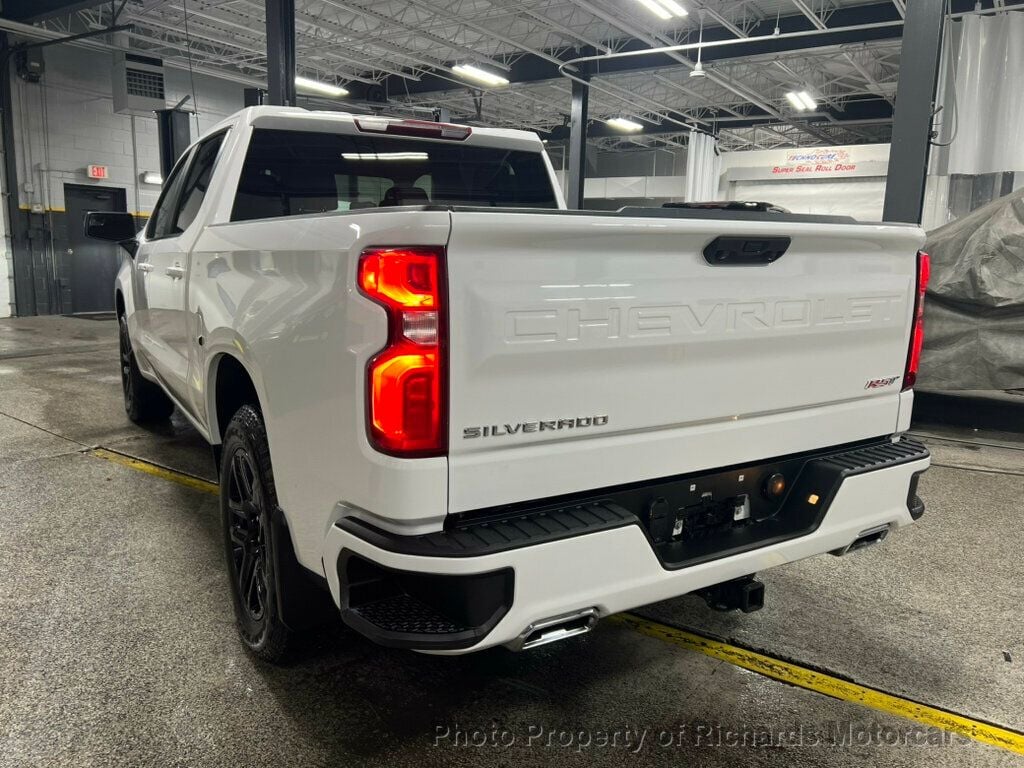 2022 Chevrolet Silverado 1500 4WD Crew Cab 147" RST - 22702427 - 8