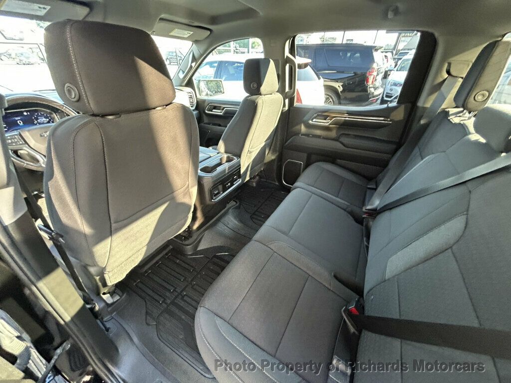 2022 Chevrolet Silverado 1500 4WD Crew Cab 147" RST - 23075536 - 18