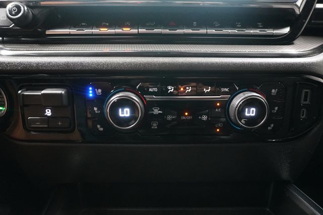 2022 Chevrolet Silverado 1500 4WD Crew Cab 147" ZR2 - 22903558 - 23