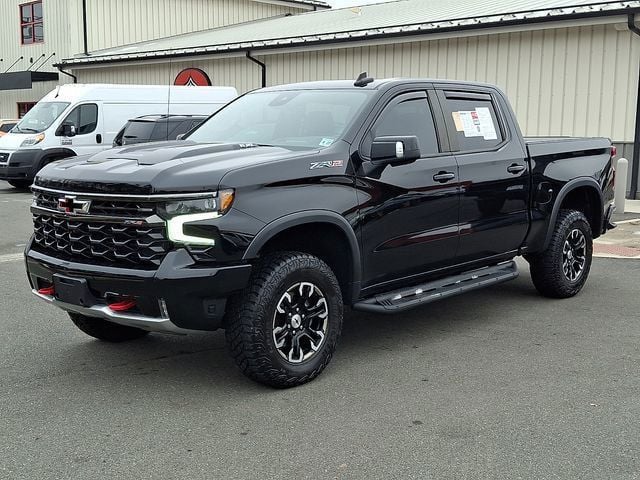 2022 Chevrolet Silverado 1500 4WD Crew Cab 147" ZR2 - 23002288 - 1