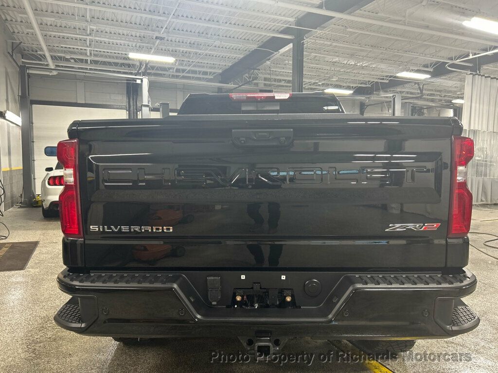 2022 Chevrolet Silverado 1500 4WD Crew Cab 147" ZR2 - 22751575 - 3