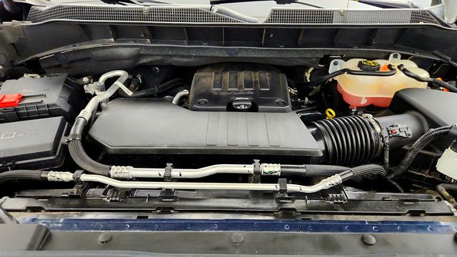 2022 Chevrolet Silverado 1500 4WD Crew Cab 157'' Custom w/ Auto Locking Rear Differential - 23026160 - 24