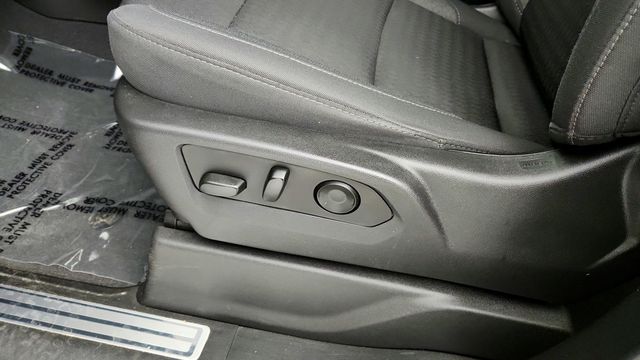 2022 Chevrolet Silverado 1500 4WD Crew Cab 157" LT - 22941407 - 10