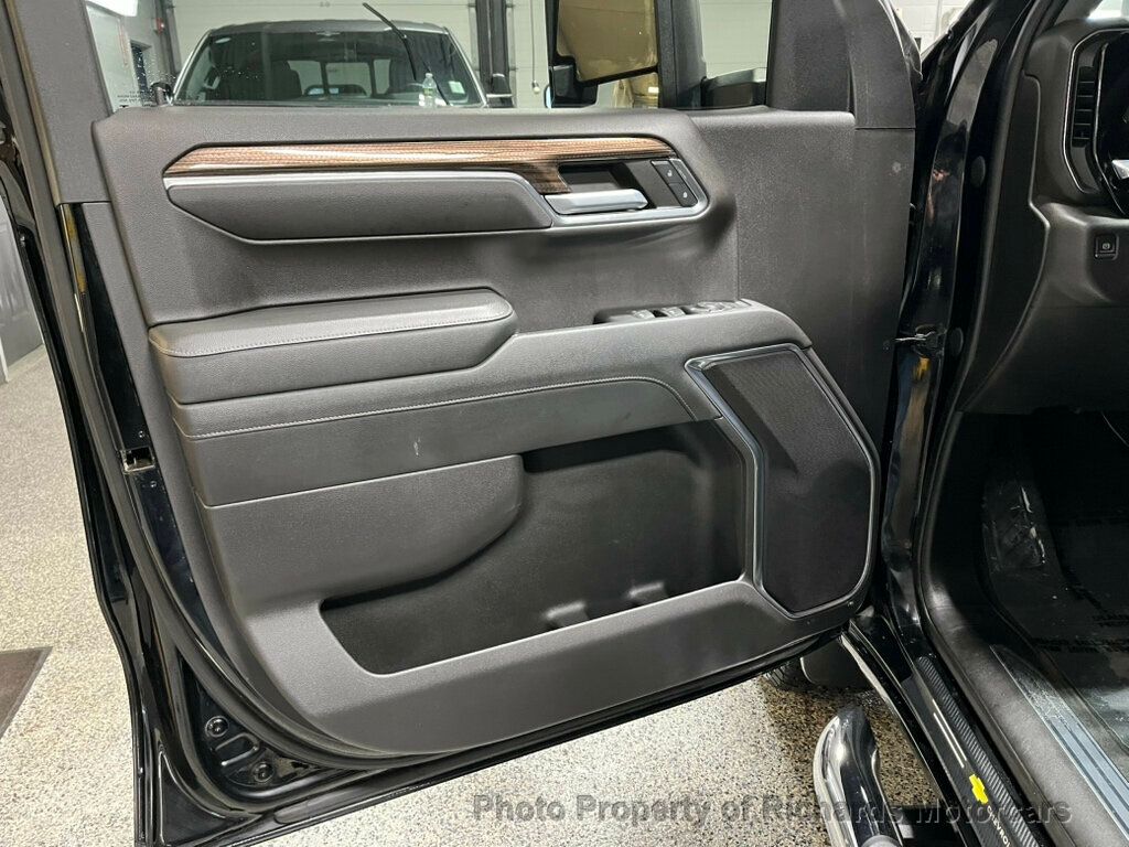 2022 Chevrolet Silverado 1500 4WD Crew Cab 157" RST - 22988255 - 12