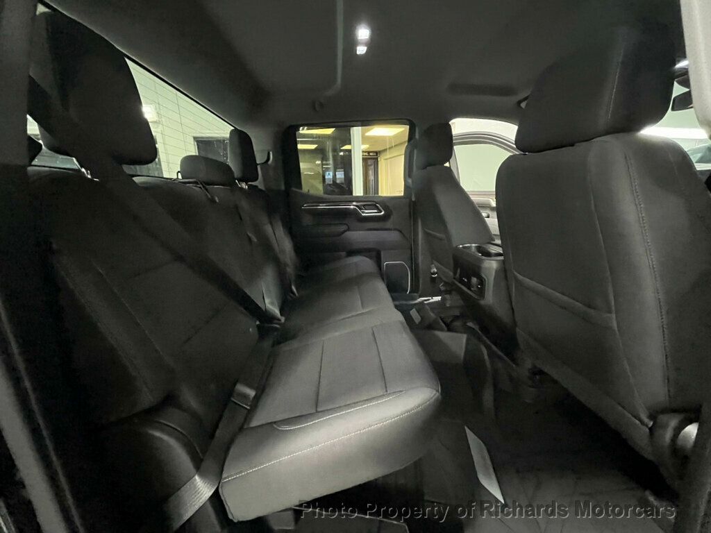 2022 Chevrolet Silverado 1500 4WD Crew Cab 157" RST - 22988255 - 17