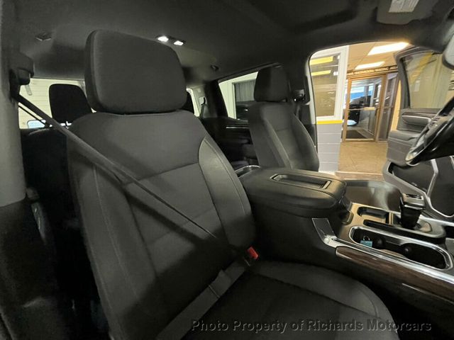 2022 Chevrolet Silverado 1500 4WD Crew Cab 157" RST - 22988255 - 19