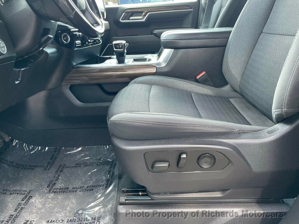 2022 Chevrolet Silverado 1500 4WD Crew Cab 157" RST - 23065638 - 10