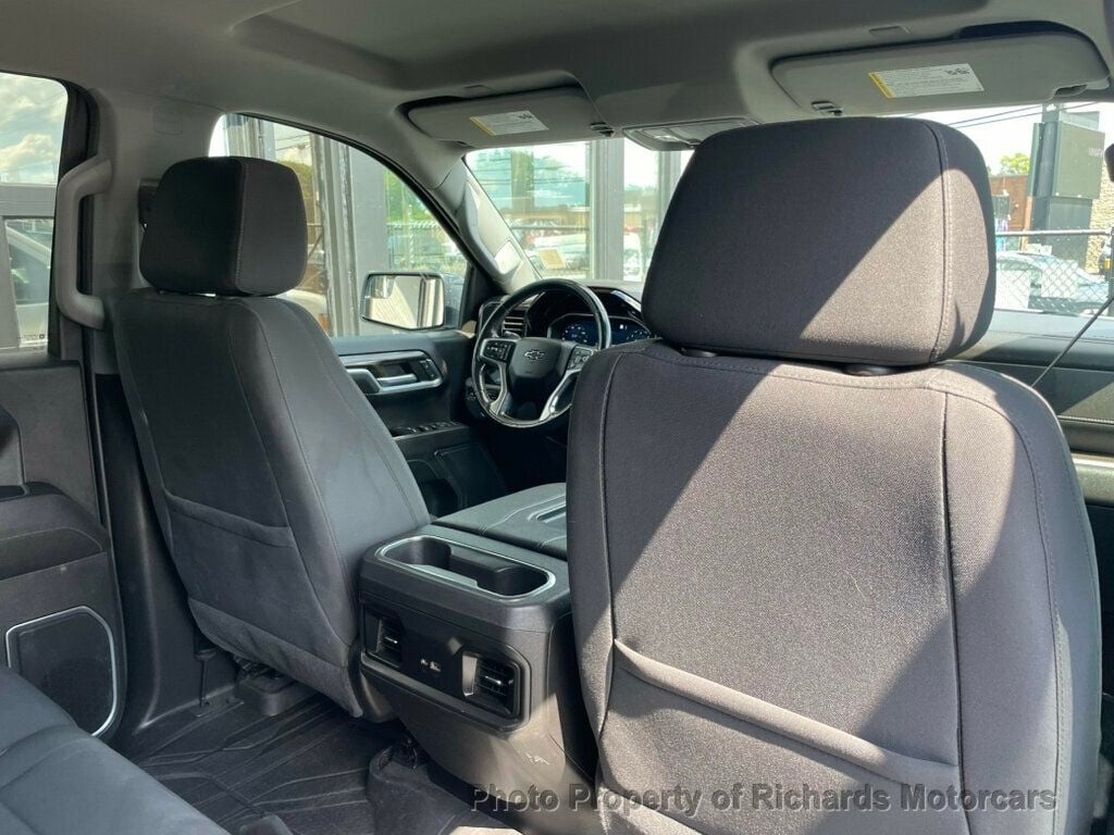 2022 Chevrolet Silverado 1500 4WD Crew Cab 157" RST - 23065638 - 17
