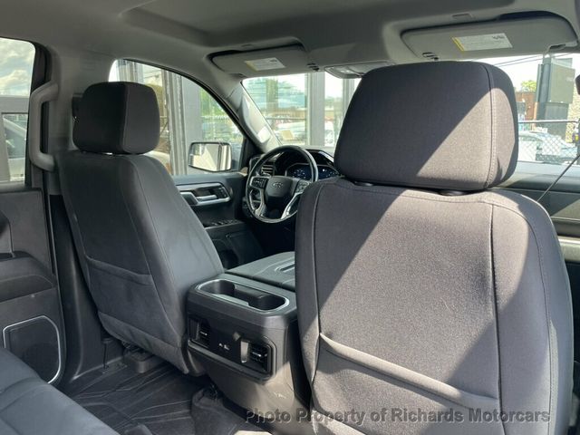 2022 Chevrolet Silverado 1500 4WD Crew Cab 157" RST - 23065638 - 17