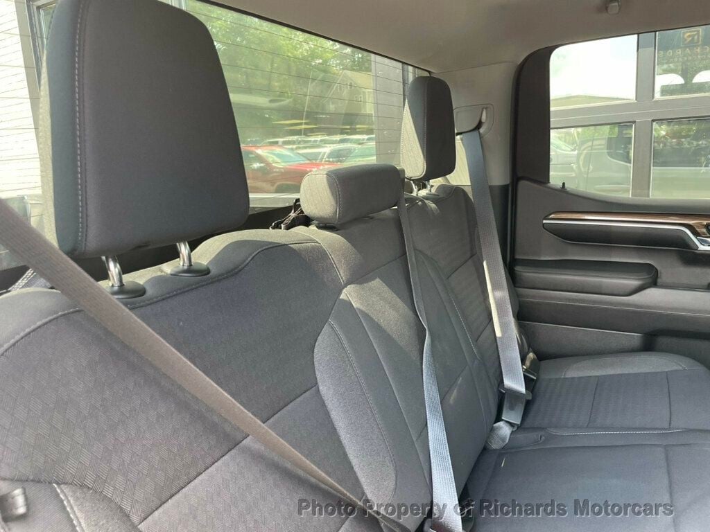 2022 Chevrolet Silverado 1500 4WD Crew Cab 157" RST - 23065638 - 18